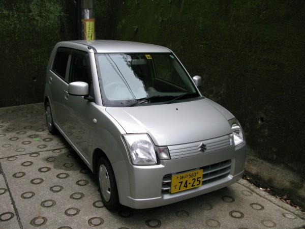 Suzuki Alto. I believe the model is a few to several years old.