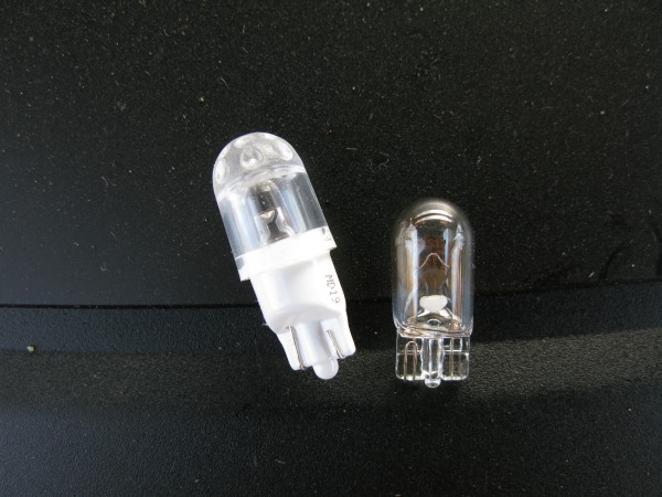 PIAA LED vs. OEM incandescent position bulb.