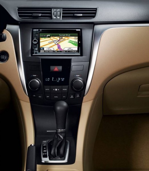 MY11 Kizashi Navigation
