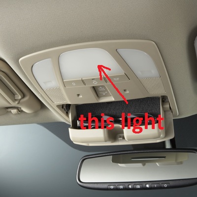 2010_kizashi_interior_overhead_console_box2.jpg